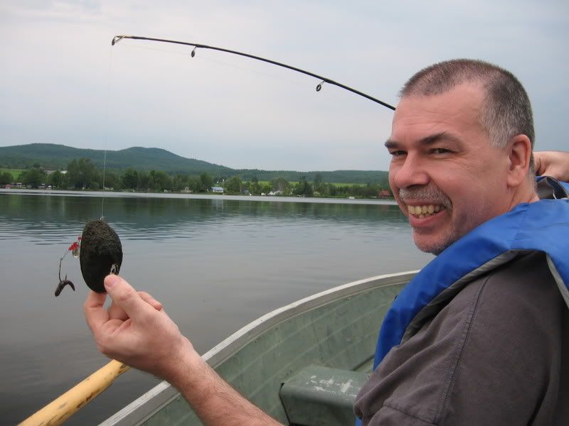 P?che Au Lac Miroir, Dudswell (estrie) Peche en Eau Salé et Souvenirs